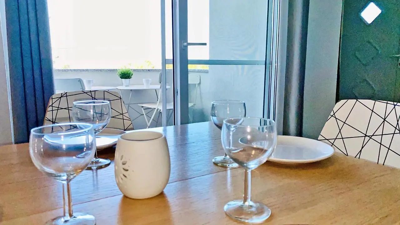 Apartment Pasman - Appartement 50 M2 Et Piscine Pakoštane