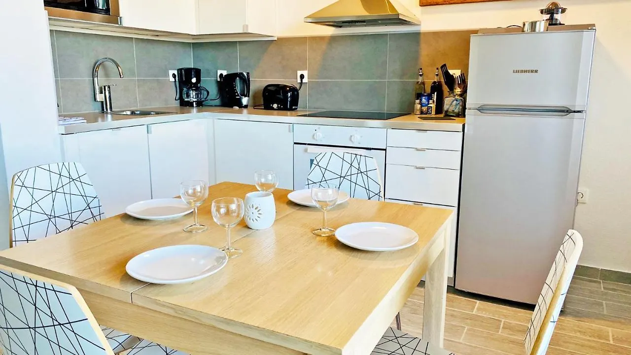 Apartment Pasman - Appartement 50 M2 Et Piscine 파코스탄
