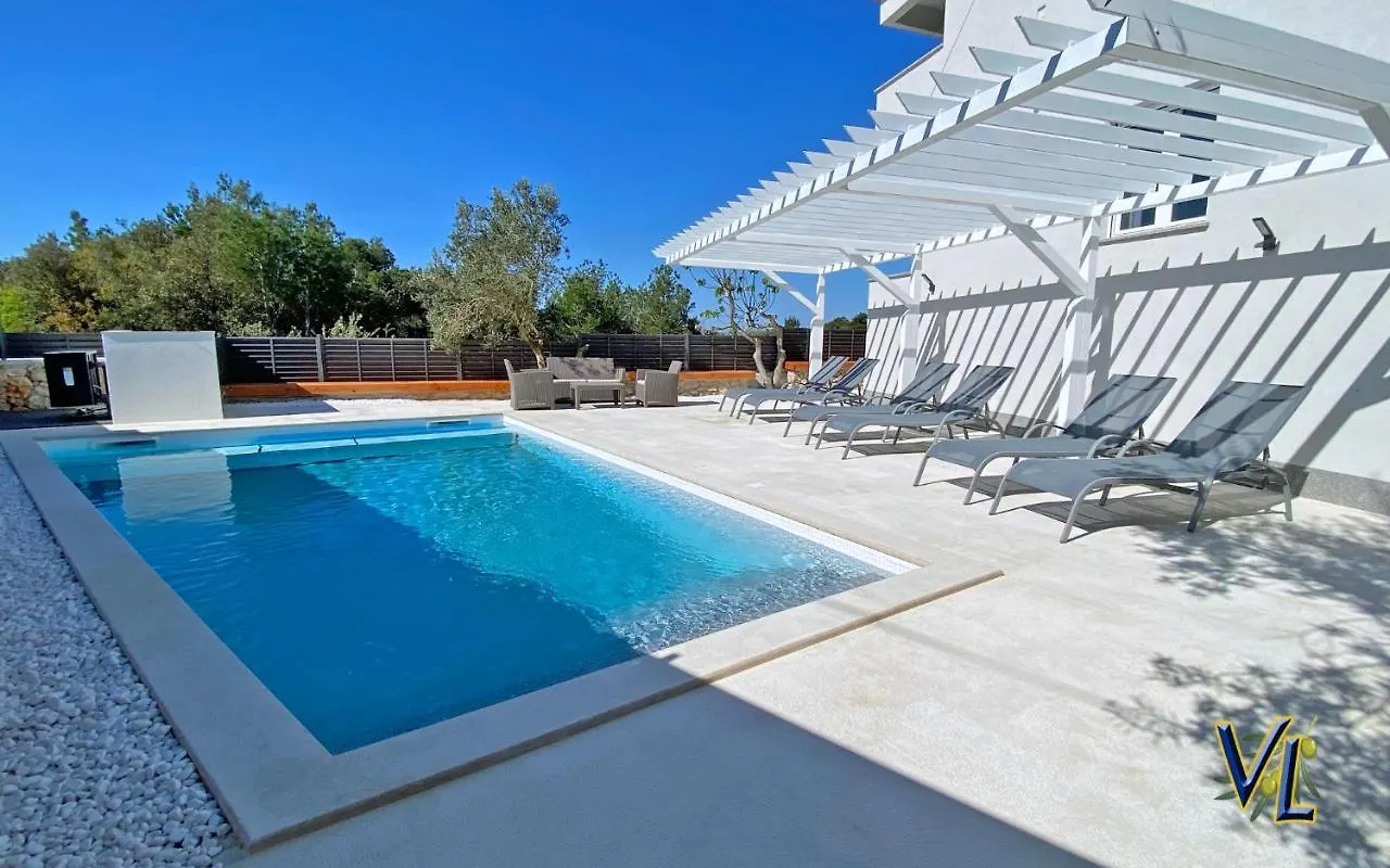 Apartment Pasman - Appartement 50 M2 Et Piscine Пакоштане